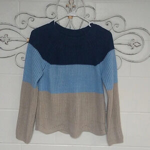HARPER HERITAGE COLOR BLOCK SWEATER WITH SCALLOPED BOTTOM CREW NECK